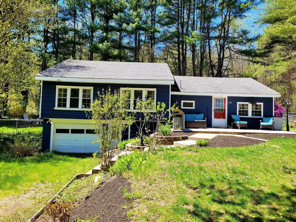 535 River Avenue Gardiner ME 04345