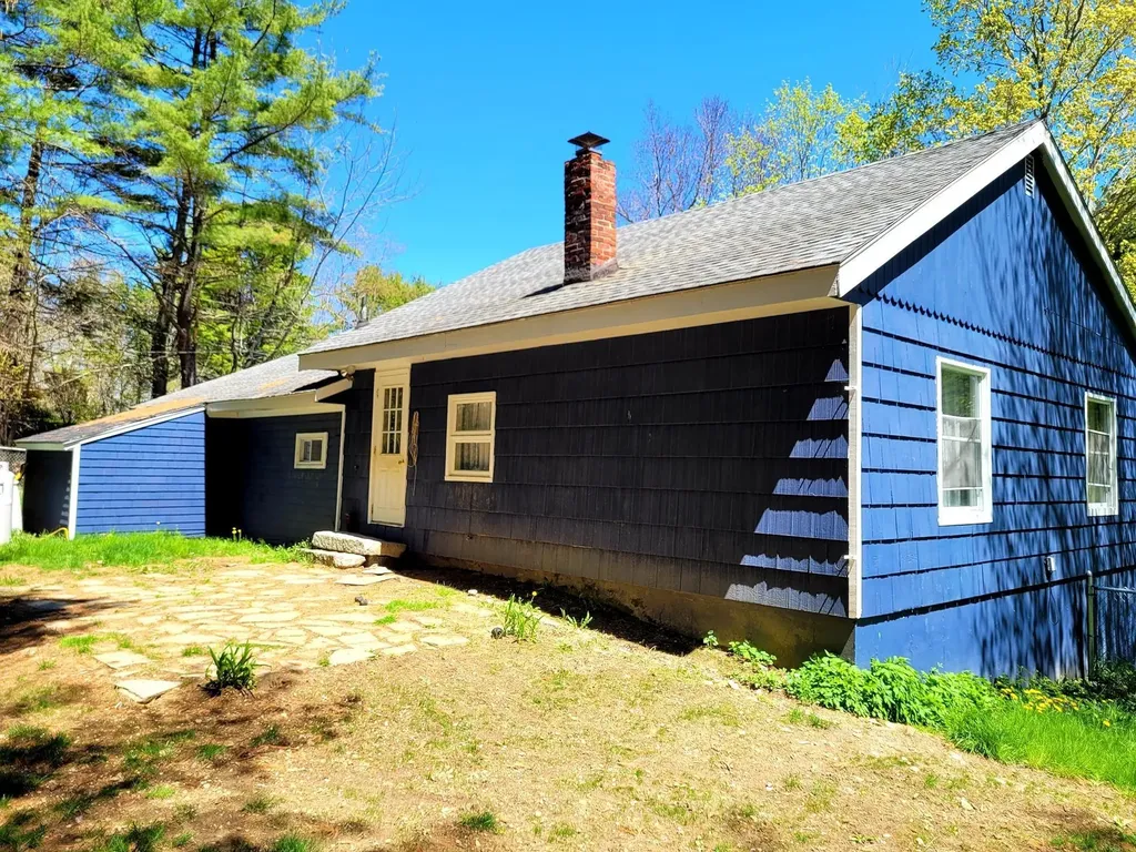 535 River Avenue Gardiner ME 04345