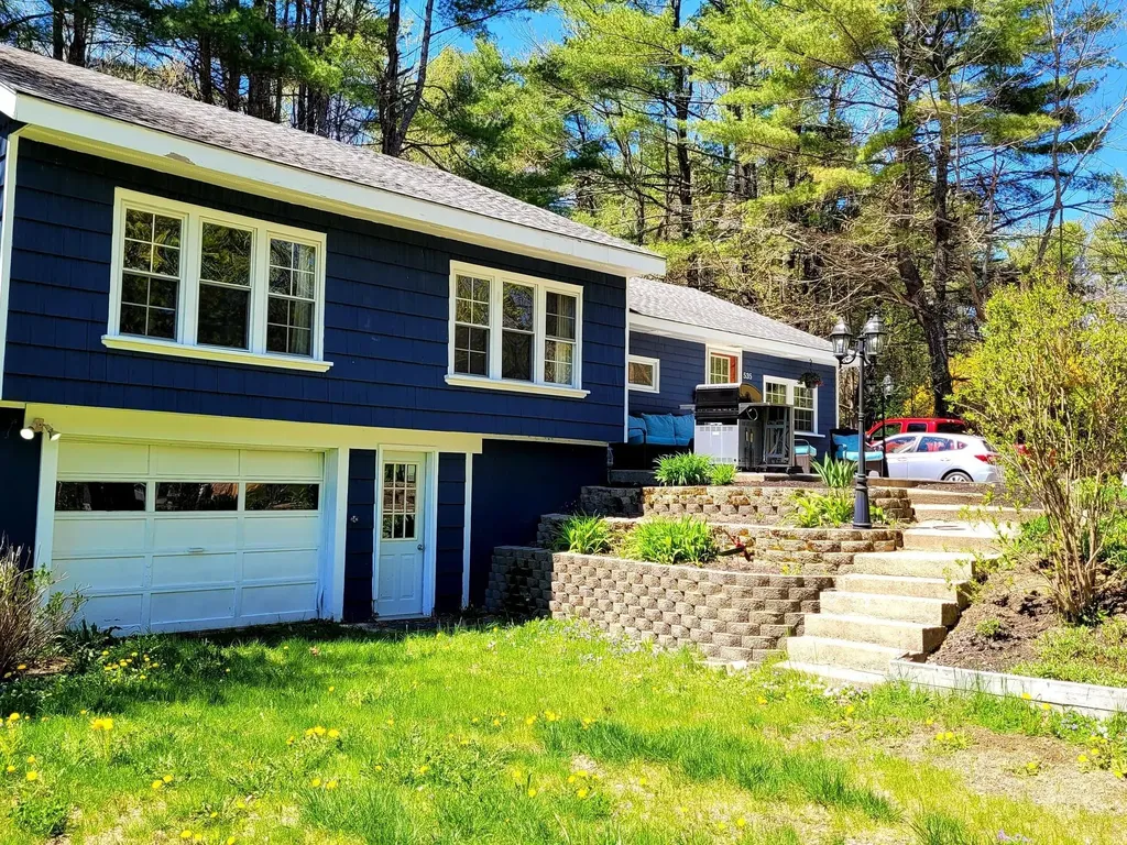 535 River Avenue Gardiner ME 04345