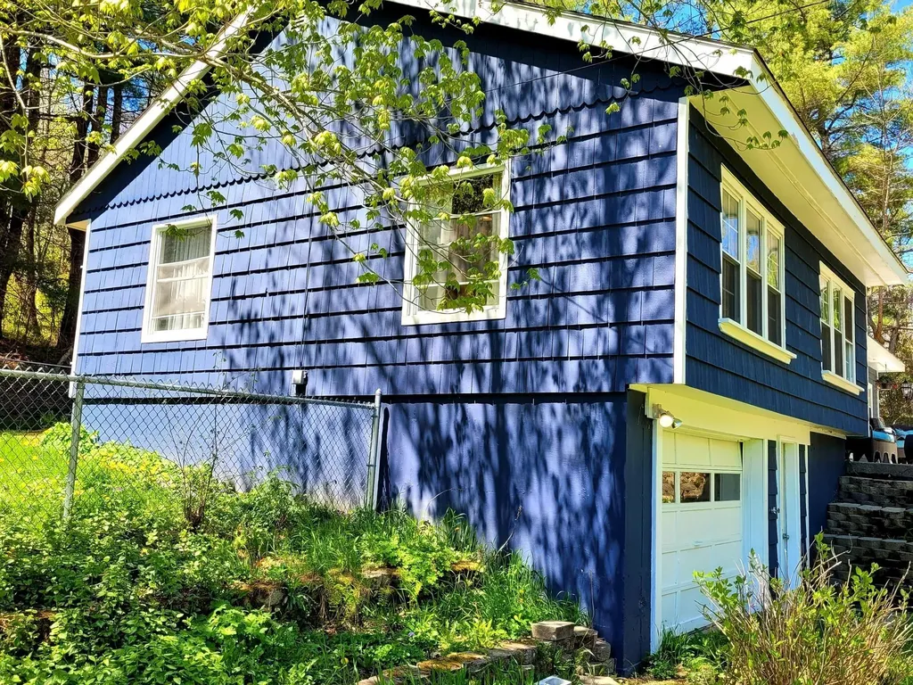 535 River Avenue Gardiner ME 04345