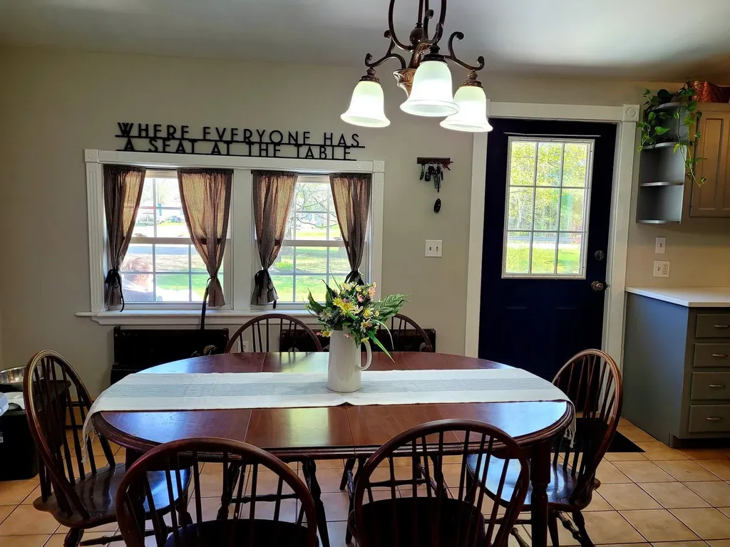 535 River Avenue Gardiner ME 04345