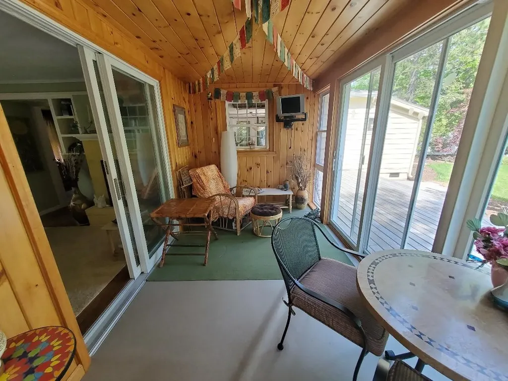 117 Greenwood Avenue Farmington ME 04938