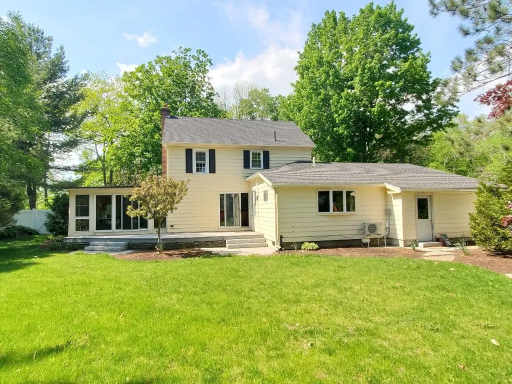 117 Greenwood Avenue Farmington ME 04938