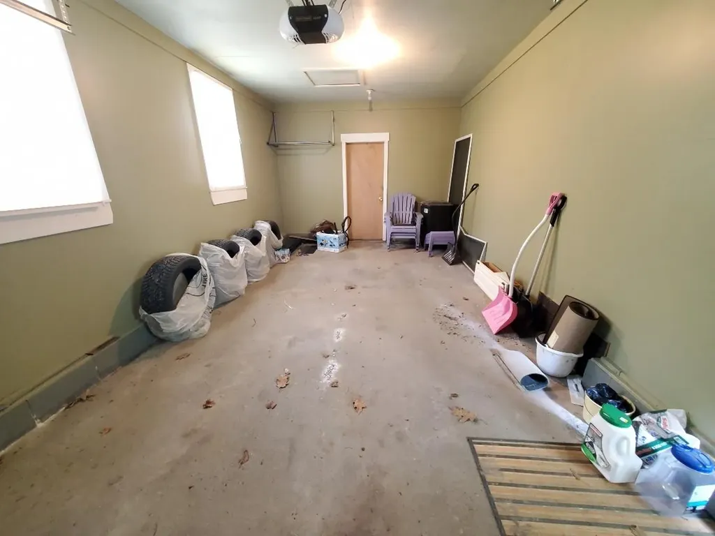 117 Greenwood Avenue Farmington ME 04938