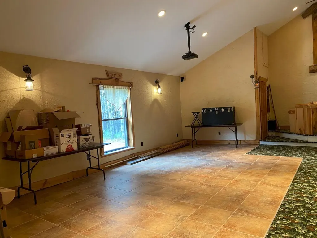 1790 River Road Solon ME 04979