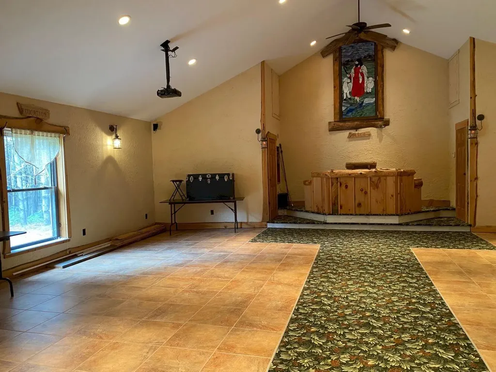 1790 River Road Solon ME 04979