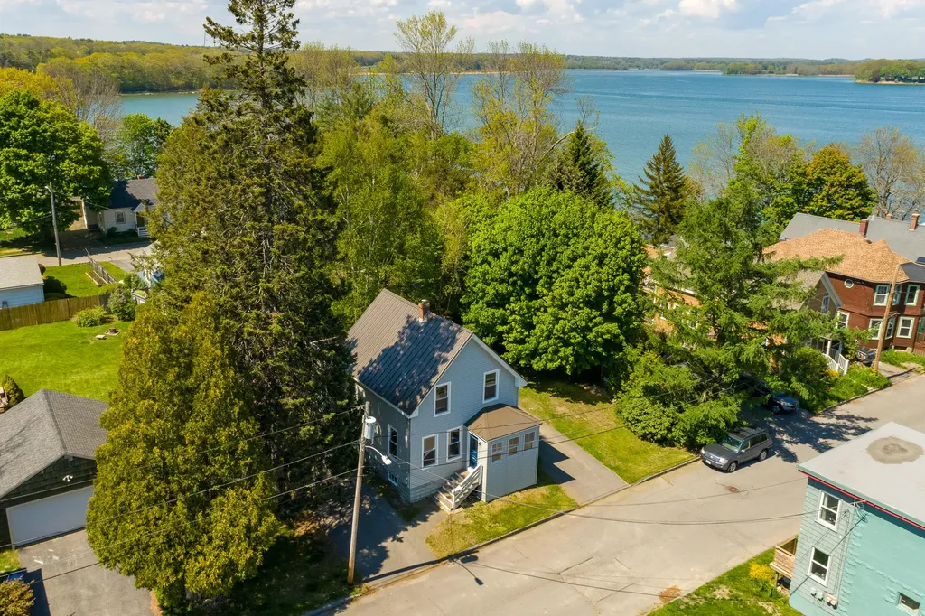 12 Vaill Street Portland ME 04103