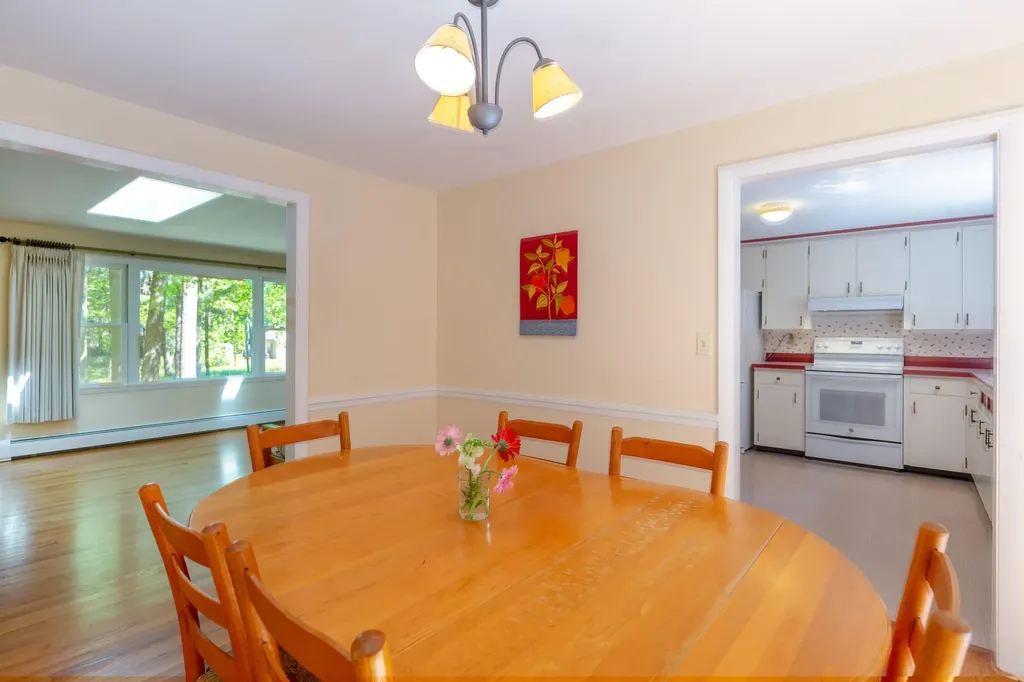 9 Hemlock Road Brunswick ME 04011