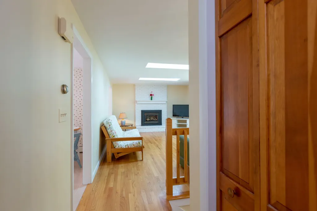 9 Hemlock Road Brunswick ME 04011