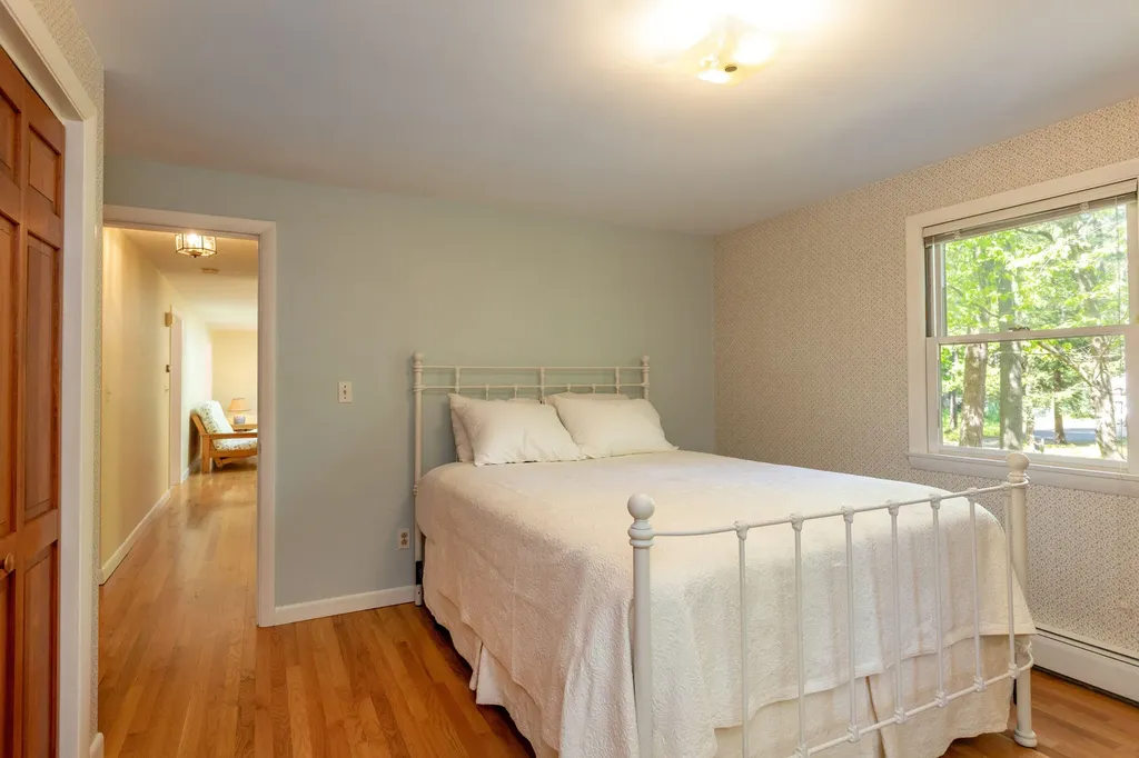 9 Hemlock Road Brunswick ME 04011