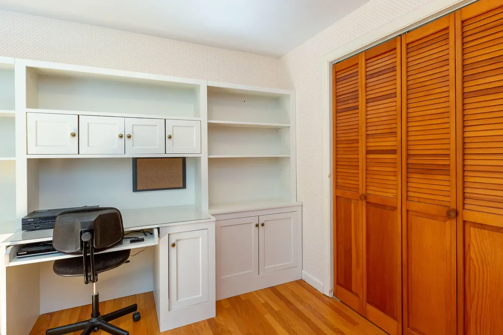 9 Hemlock Road Brunswick ME 04011