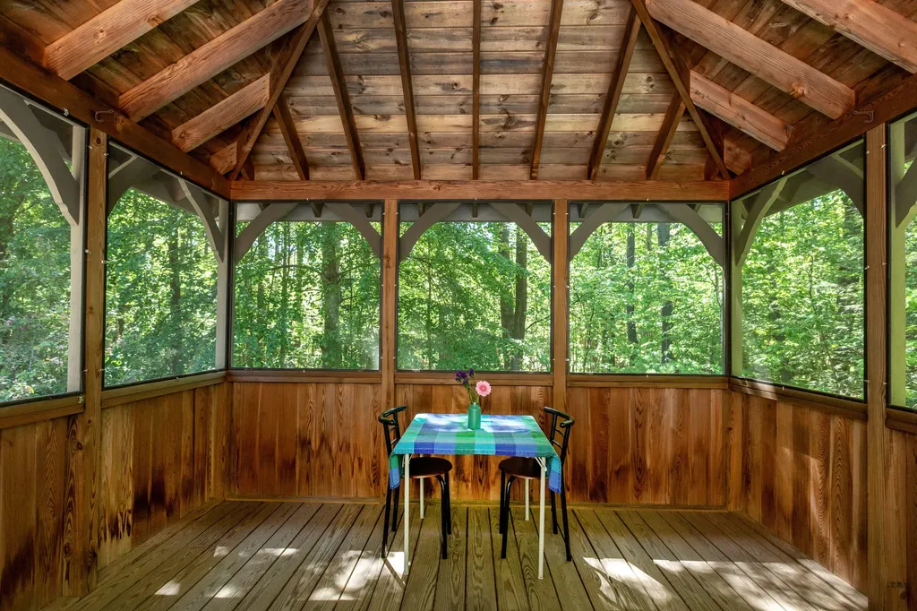 9 Hemlock Road Brunswick ME 04011