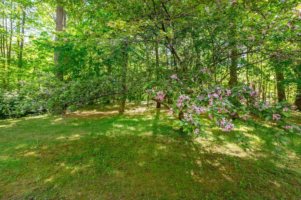 9 Hemlock Road Brunswick ME 04011