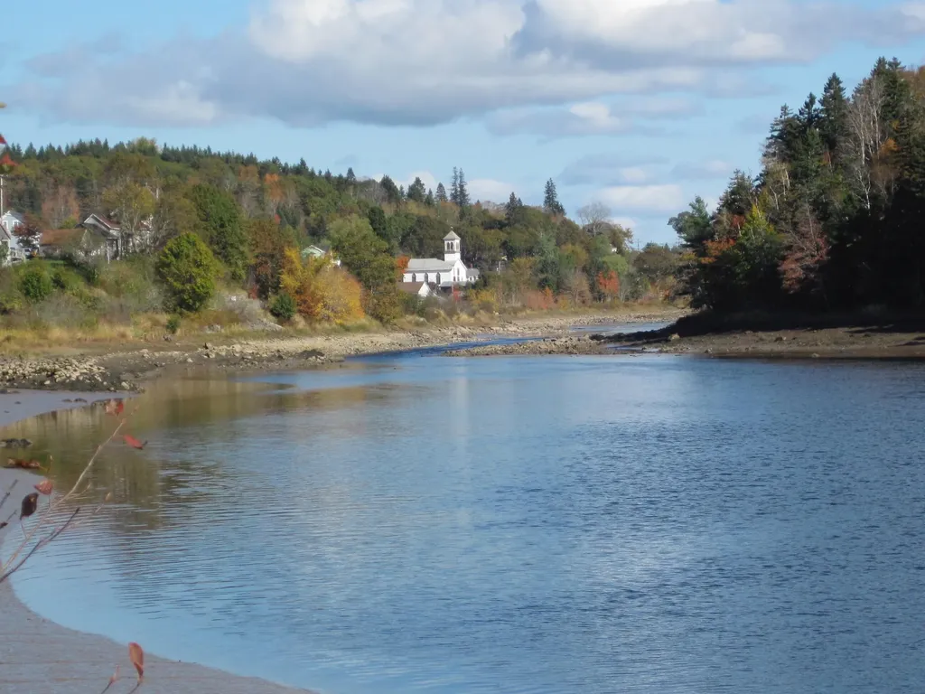 642 Main Street East Machias ME 04630
