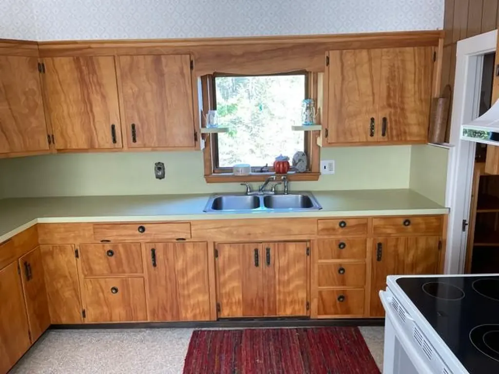 642 Main Street East Machias ME 04630