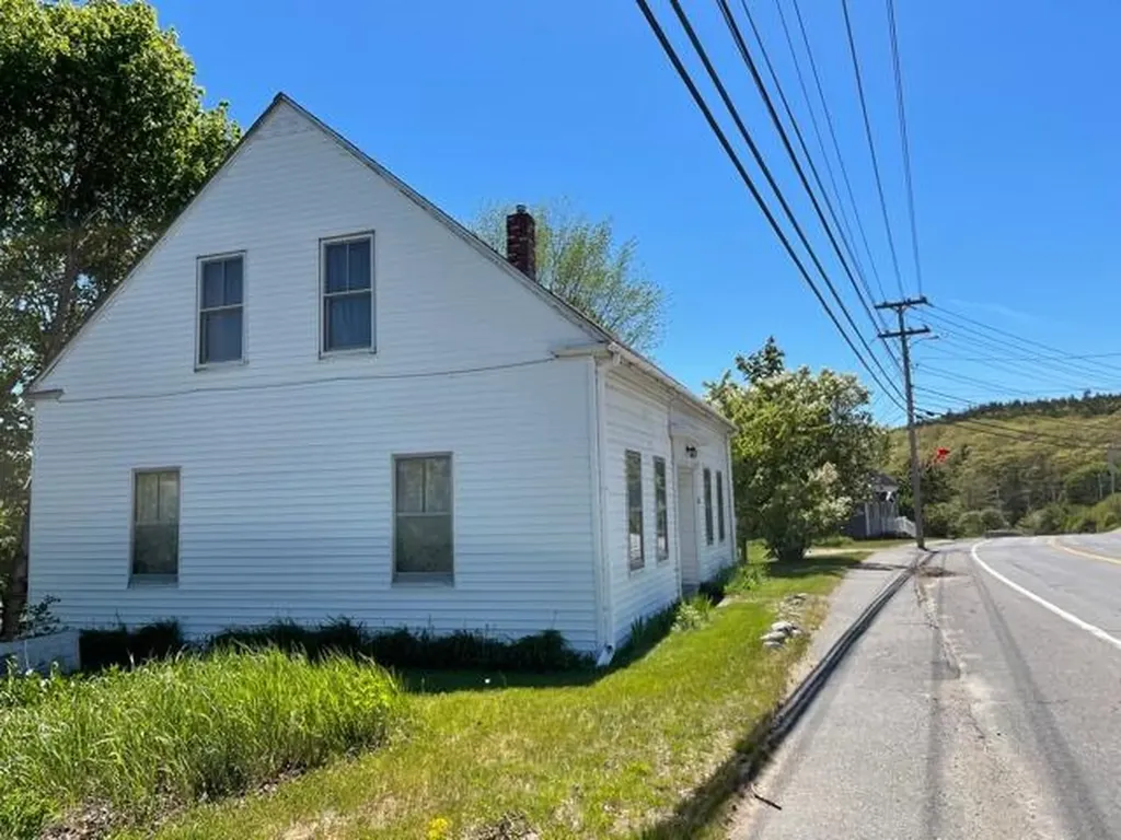 642 Main Street East Machias ME 04630