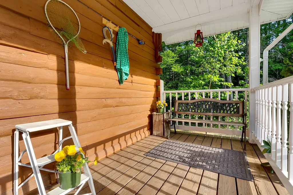 76 North Bridgton Road Waterford ME 04088