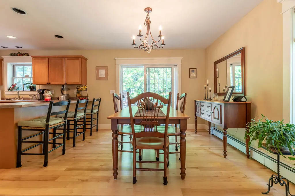 78 Clover Lane Brewer ME 04412