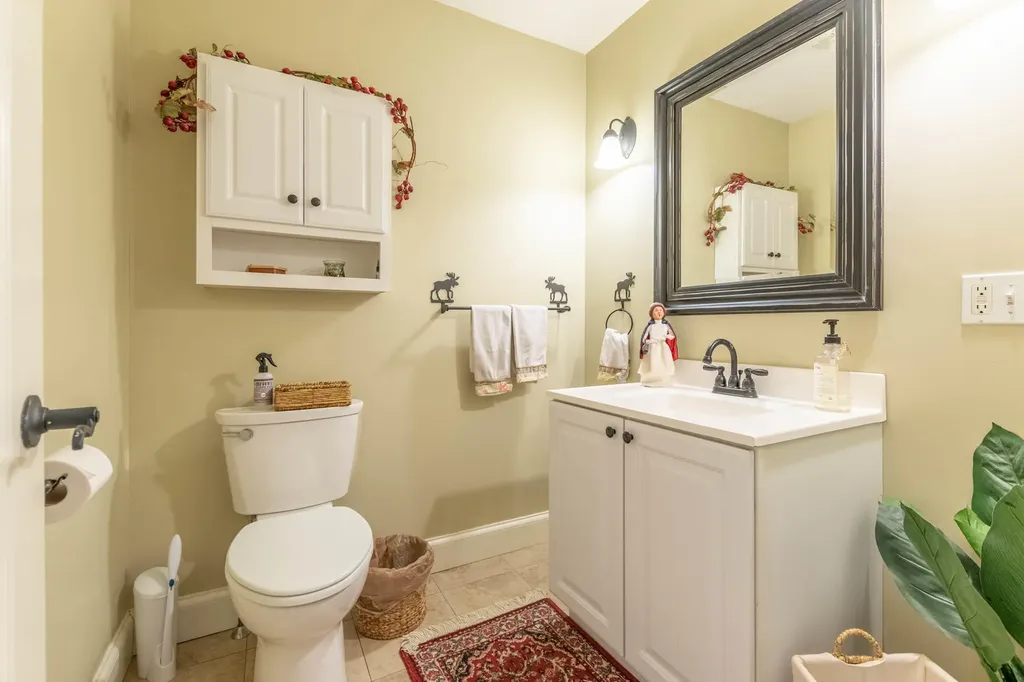 78 Clover Lane Brewer ME 04412