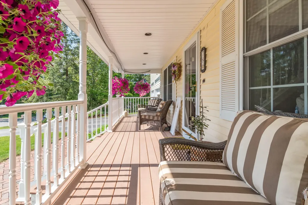 78 Clover Lane Brewer ME 04412