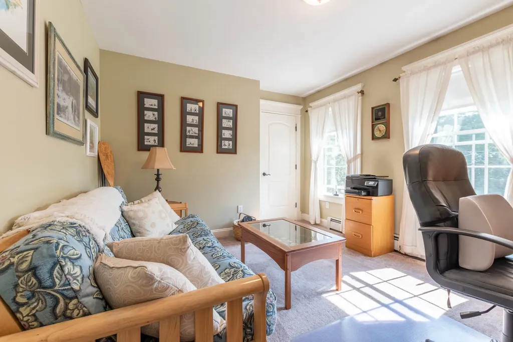 78 Clover Lane Brewer ME 04412