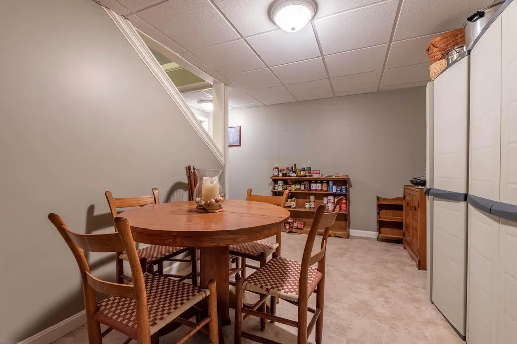 78 Clover Lane Brewer ME 04412