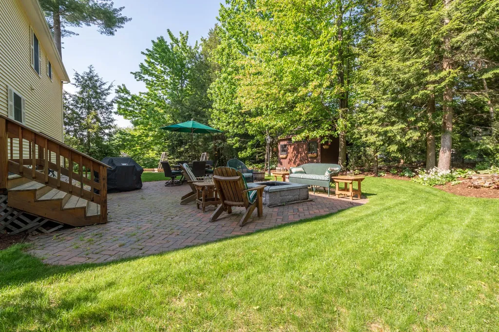 78 Clover Lane Brewer ME 04412
