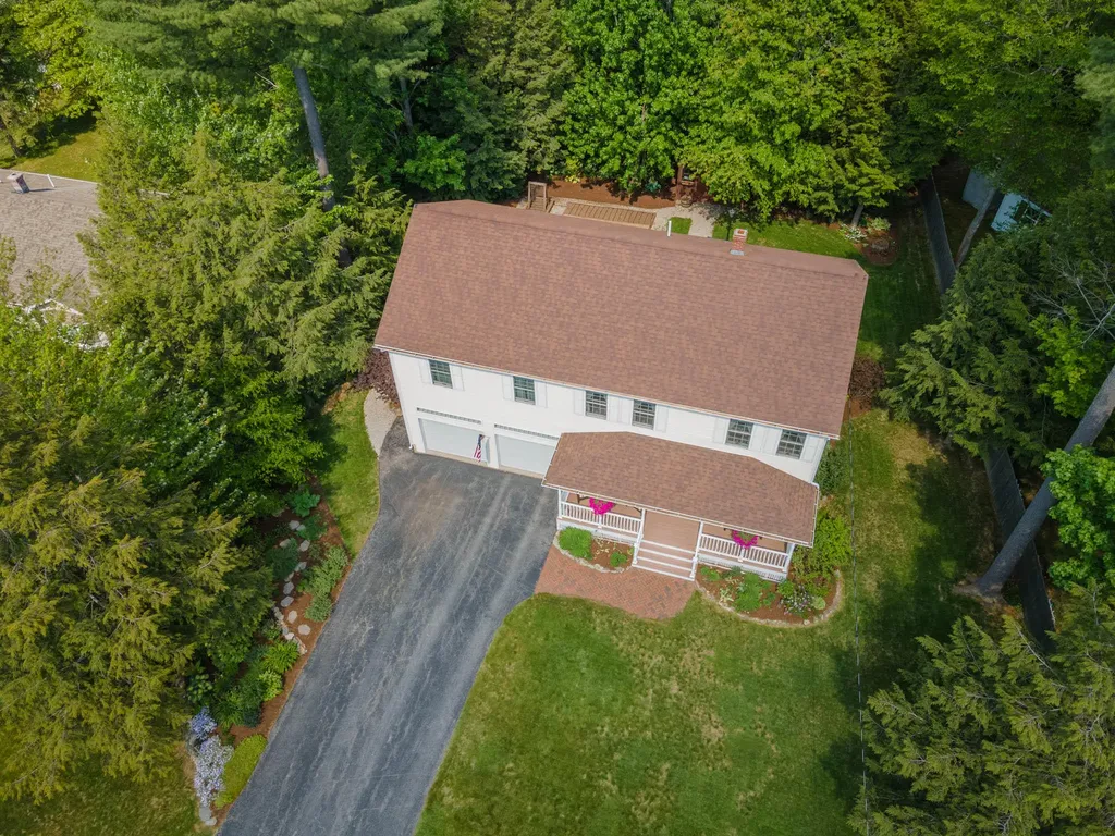 78 Clover Lane Brewer ME 04412