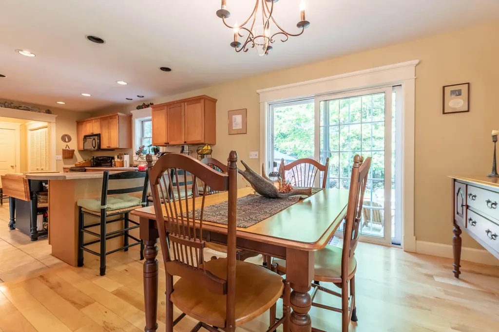 78 Clover Lane Brewer ME 04412
