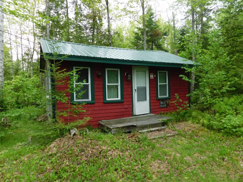 731 Athens Road Hartland ME 04943