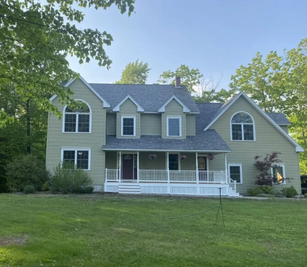 99 Boulder Ridge Hollis ME 04042