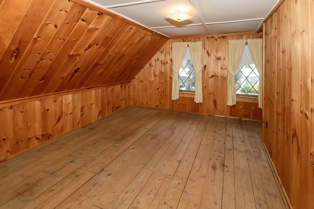 25 Hancock Avenue Hiram ME 04041