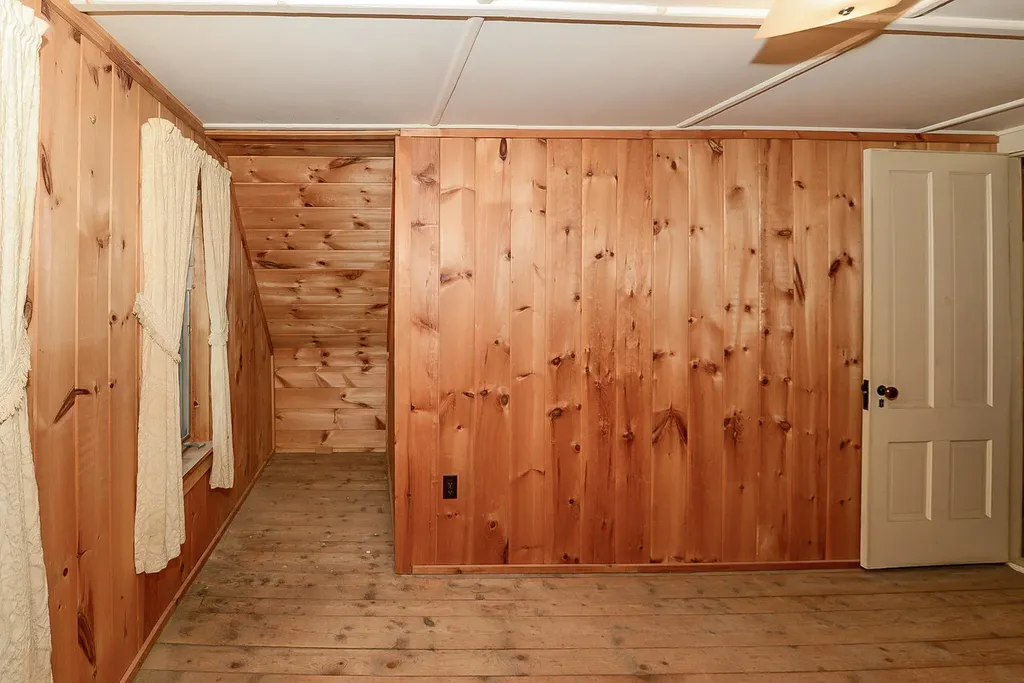 25 Hancock Avenue Hiram ME 04041