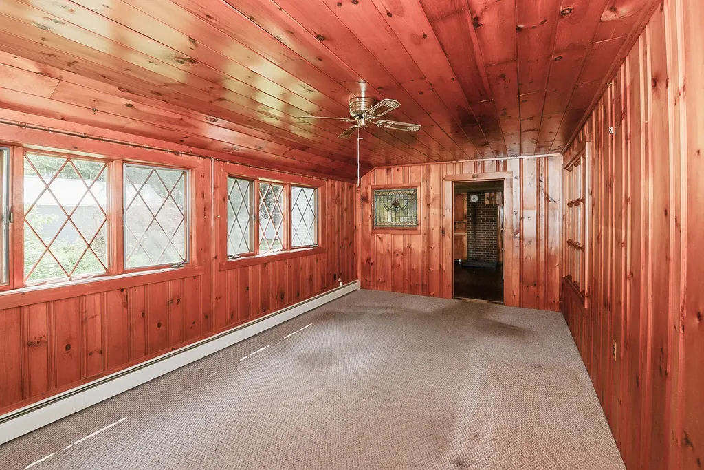 25 Hancock Avenue Hiram ME 04041