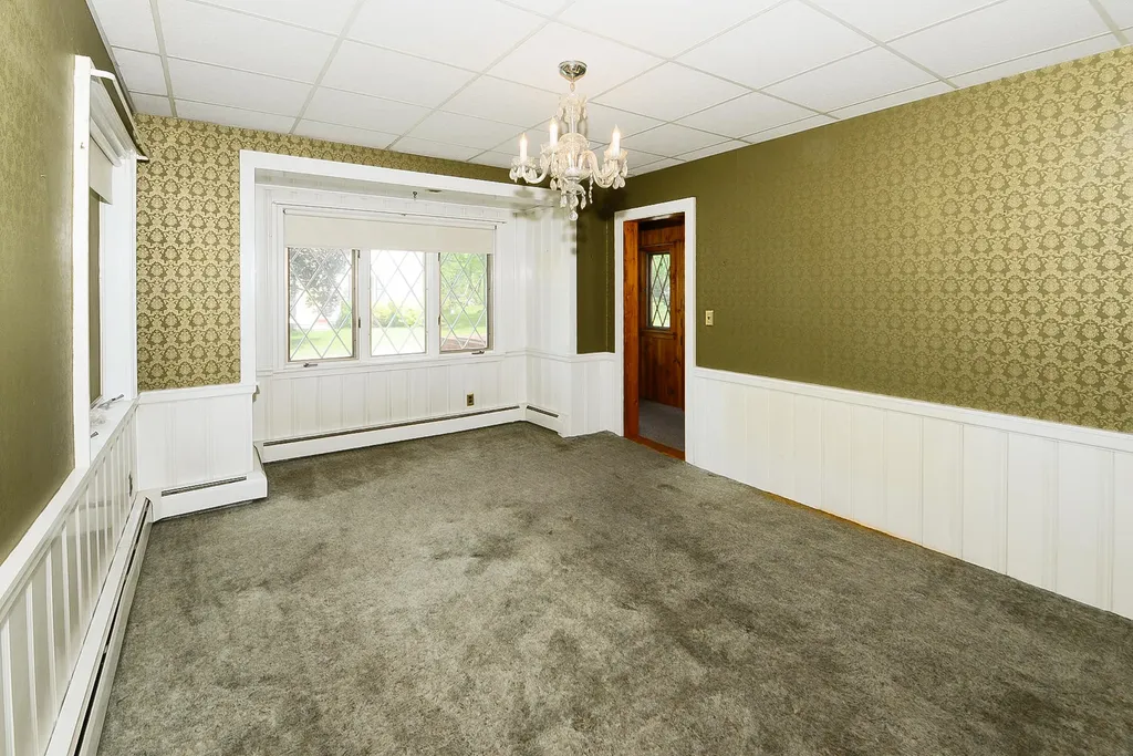 25 Hancock Avenue Hiram ME 04041