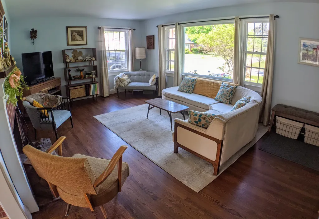 6 Cedarwood Street Orono ME 04473