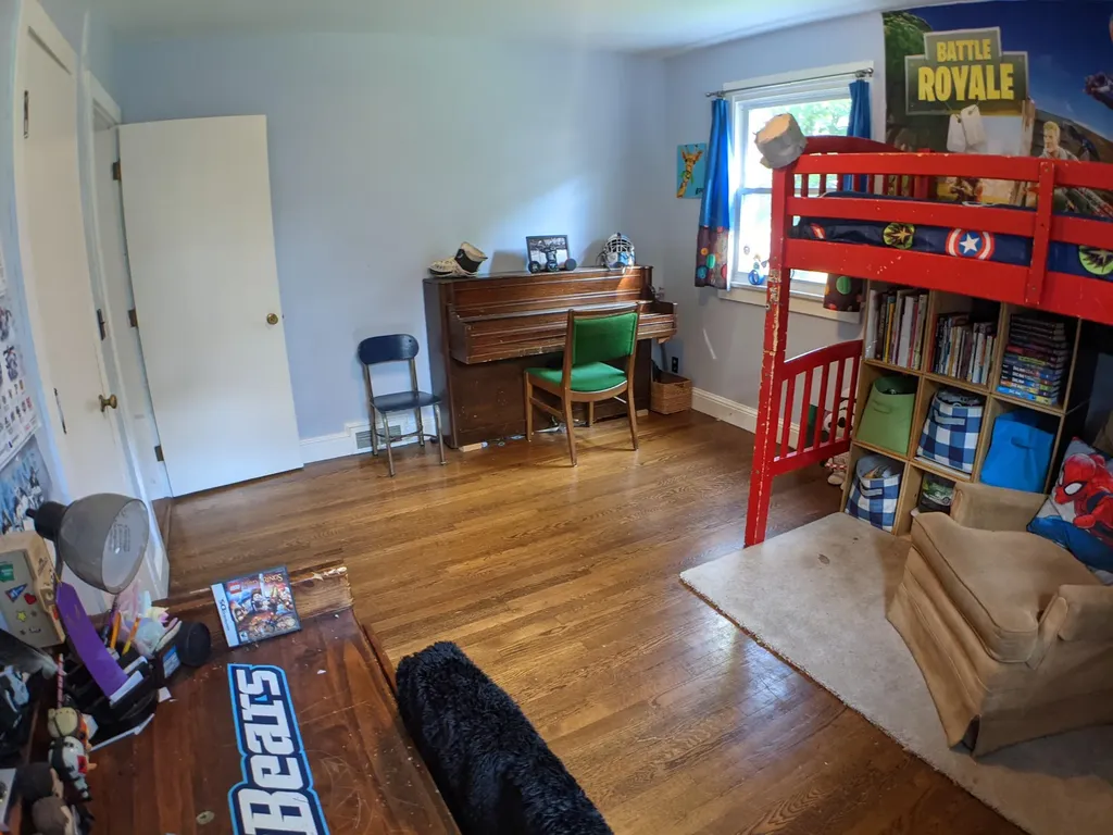 6 Cedarwood Street Orono ME 04473