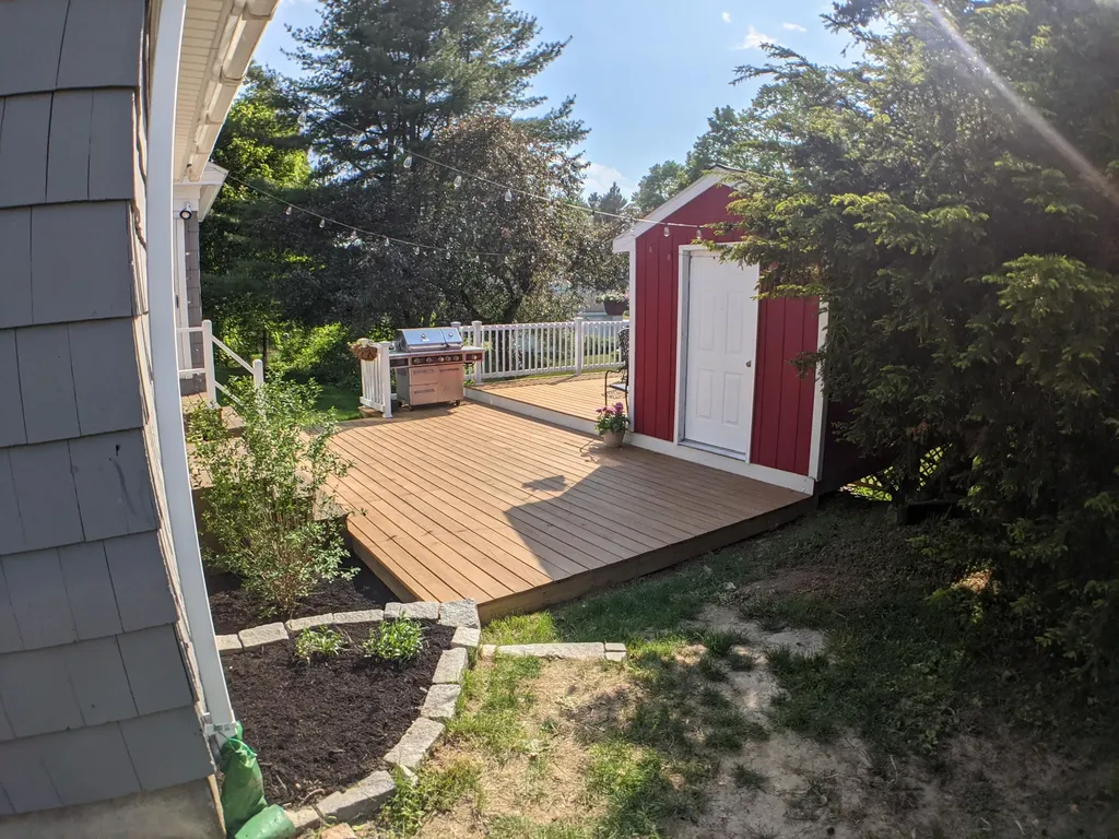 6 Cedarwood Street Orono ME 04473