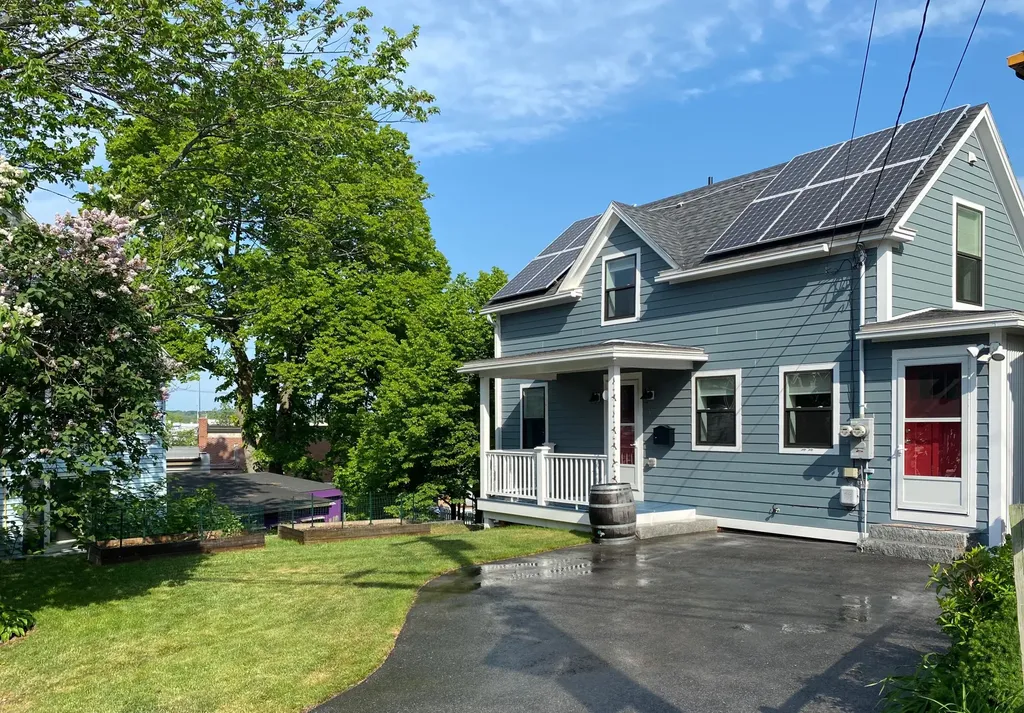 37 Fox Street Portland ME 04101