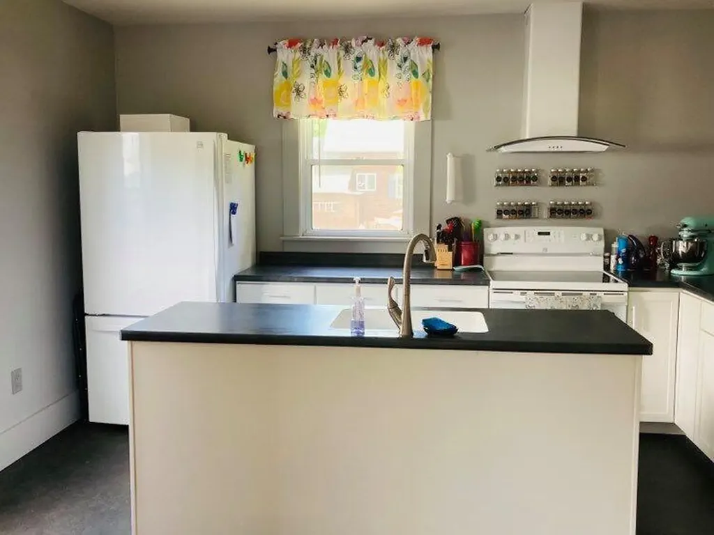 143 Greenwood Avenue Farmington ME 04938