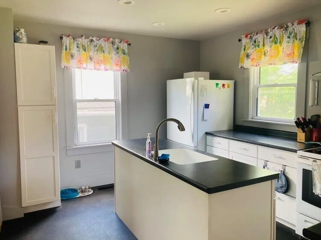 143 Greenwood Avenue Farmington ME 04938