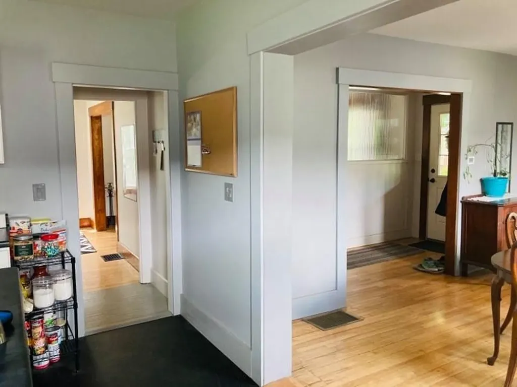 143 Greenwood Avenue Farmington ME 04938