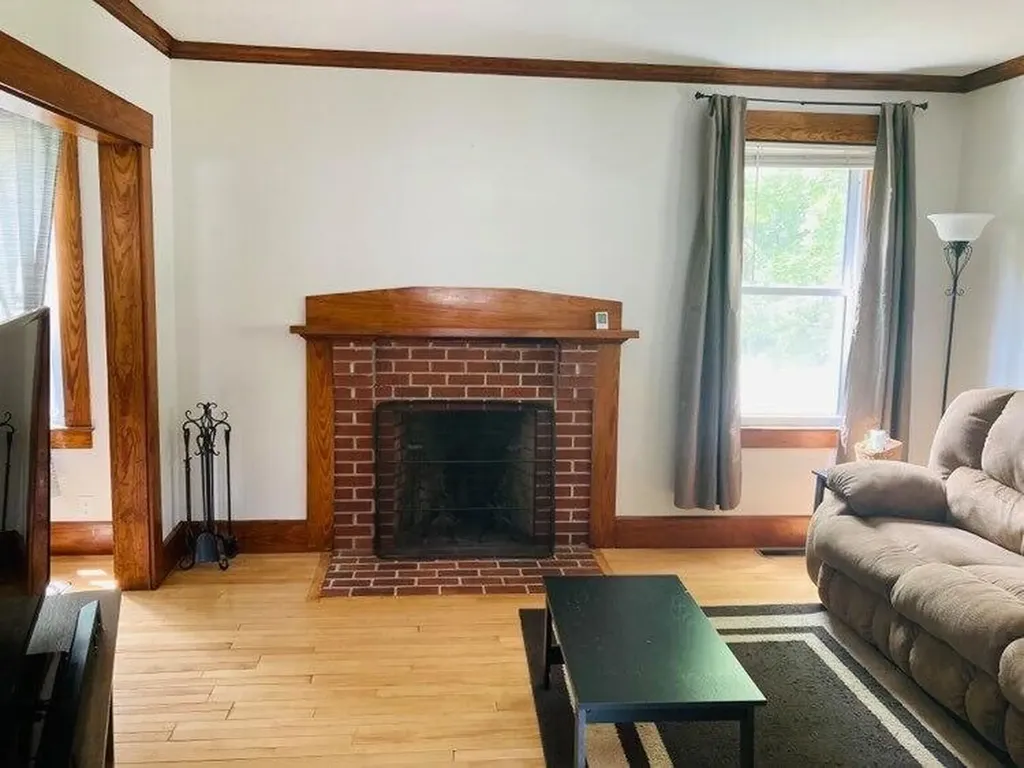 143 Greenwood Avenue Farmington ME 04938