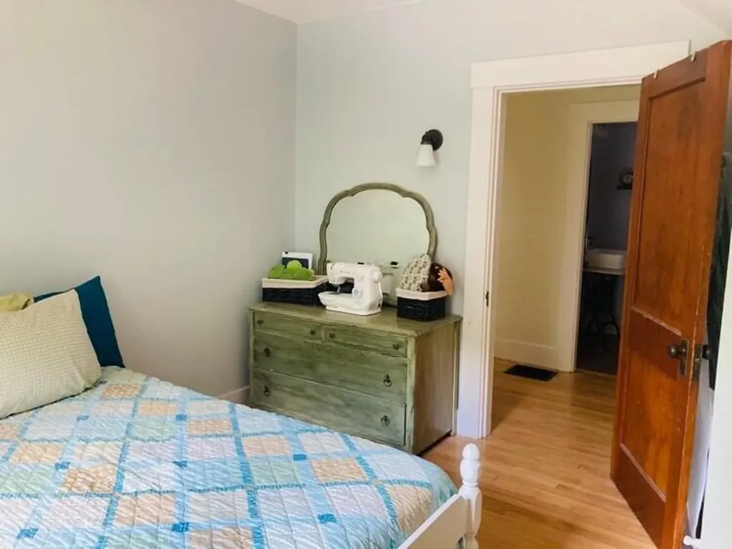 143 Greenwood Avenue Farmington ME 04938