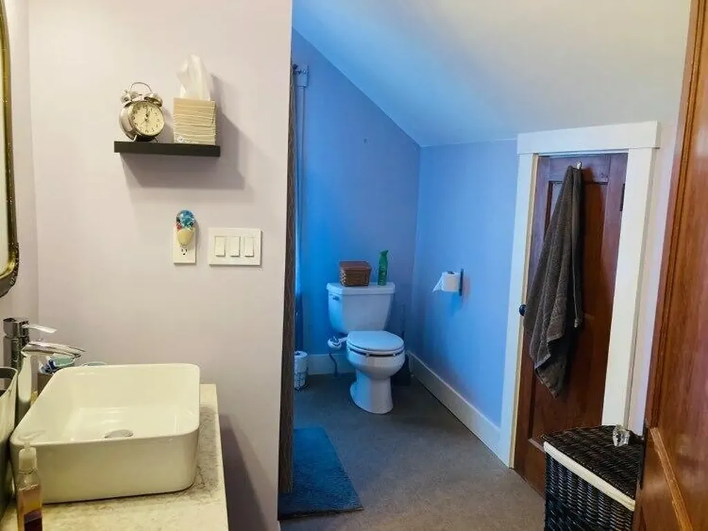 143 Greenwood Avenue Farmington ME 04938