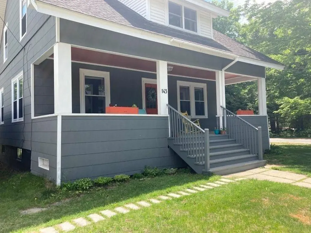 143 Greenwood Avenue Farmington ME 04938