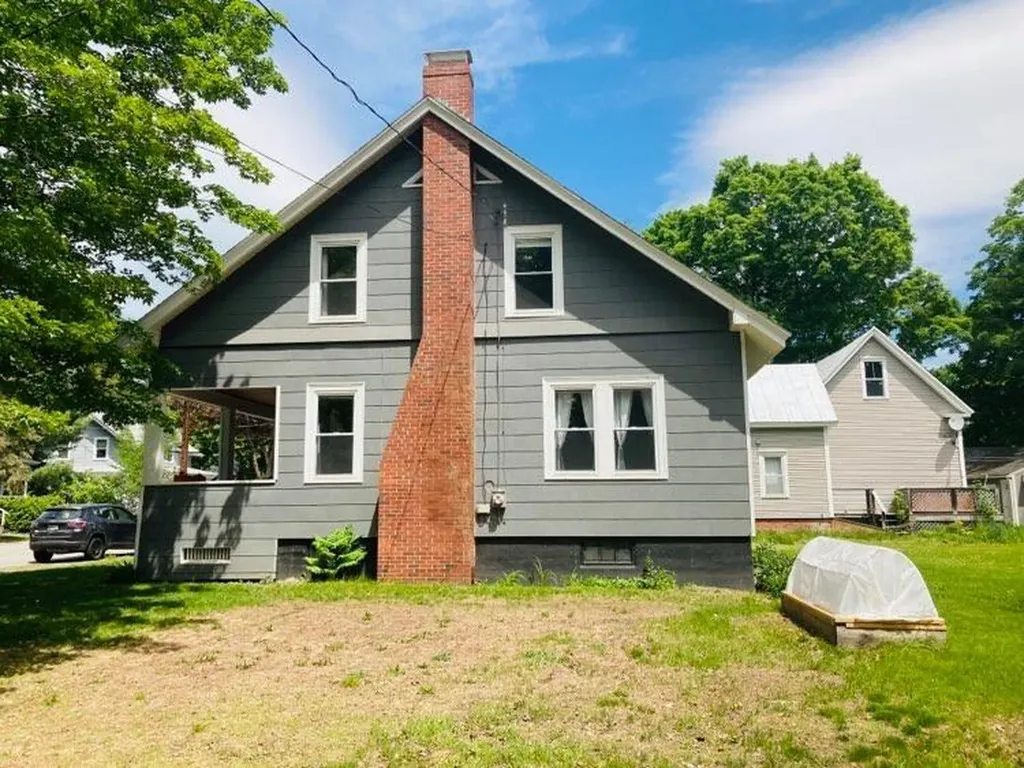 143 Greenwood Avenue Farmington ME 04938