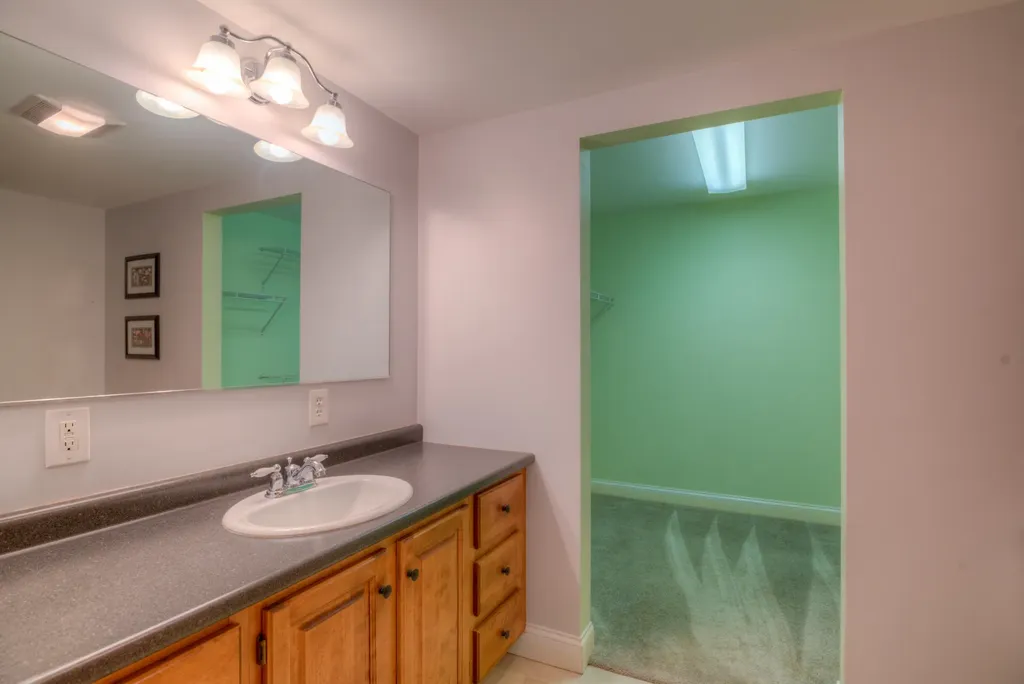 5 Cushman Woods Drive Norway ME 04268