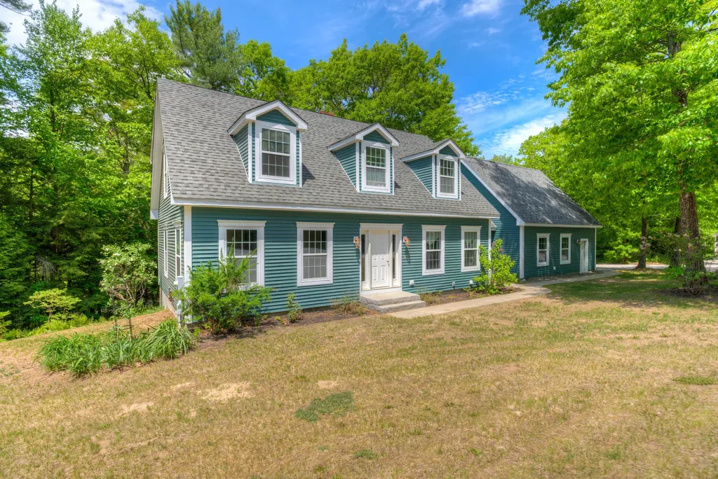 5 Cushman Woods Drive Norway ME 04268