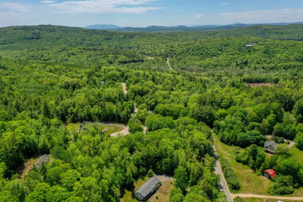 5 Cushman Woods Drive Norway ME 04268